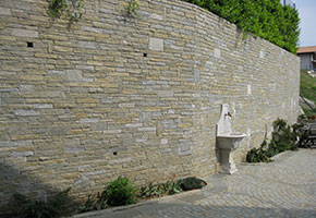 Rivestimento in pietra di Luserna